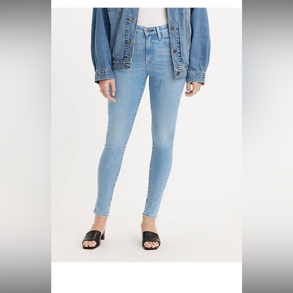 Levi’s 721 stretch high rise jeans SZ 31